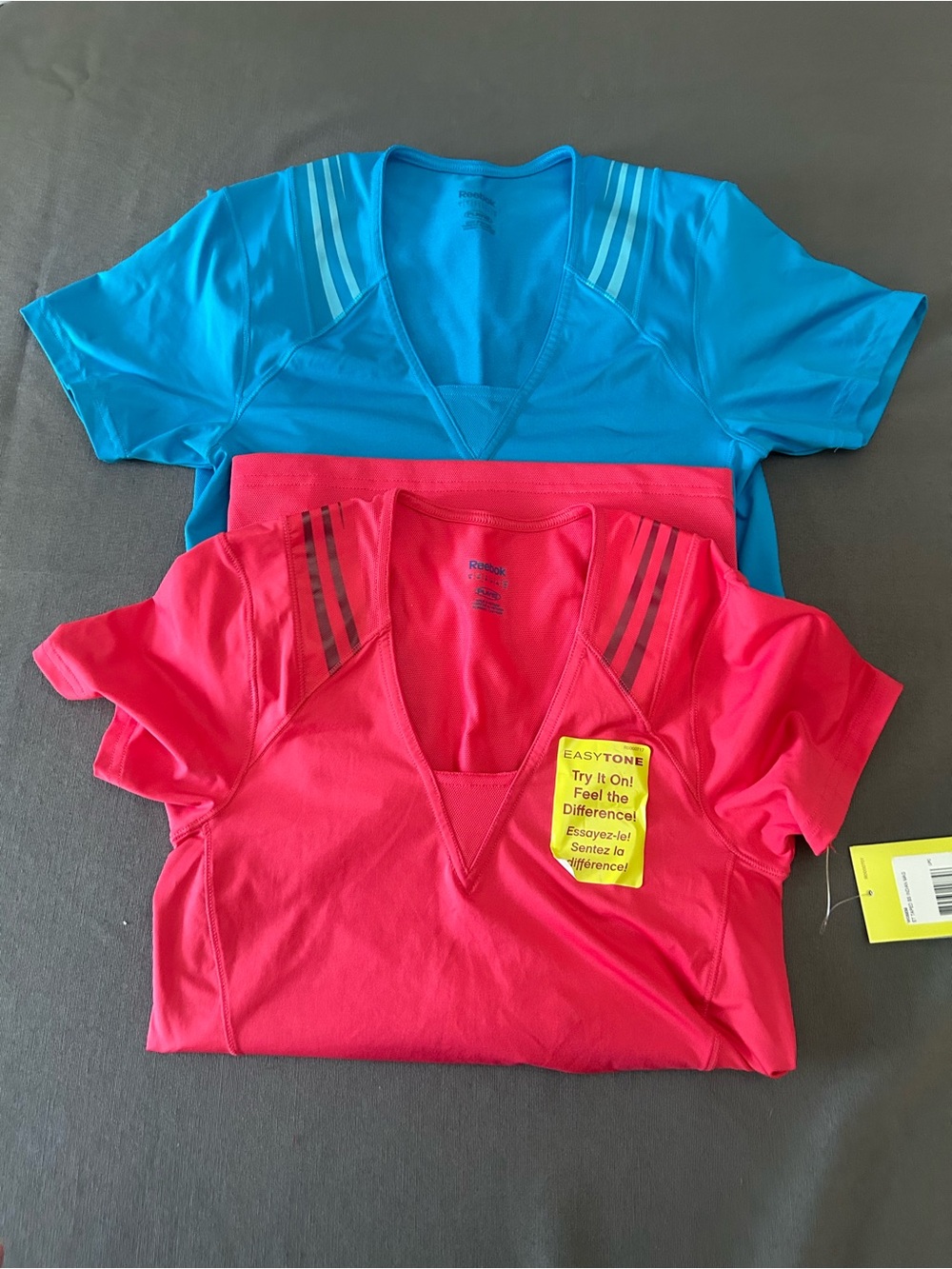 Reebok Easytone V-Neck Performance Tee Bundle